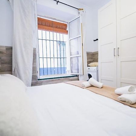 Apartamento En El Barrio De San Lorenzo, Junto A La Basilica Del Gran Poder Sevilla Exterior foto